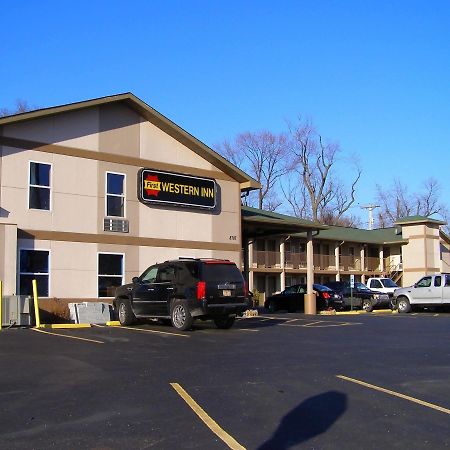 First Western Inn Caseyville Kültér fotó
