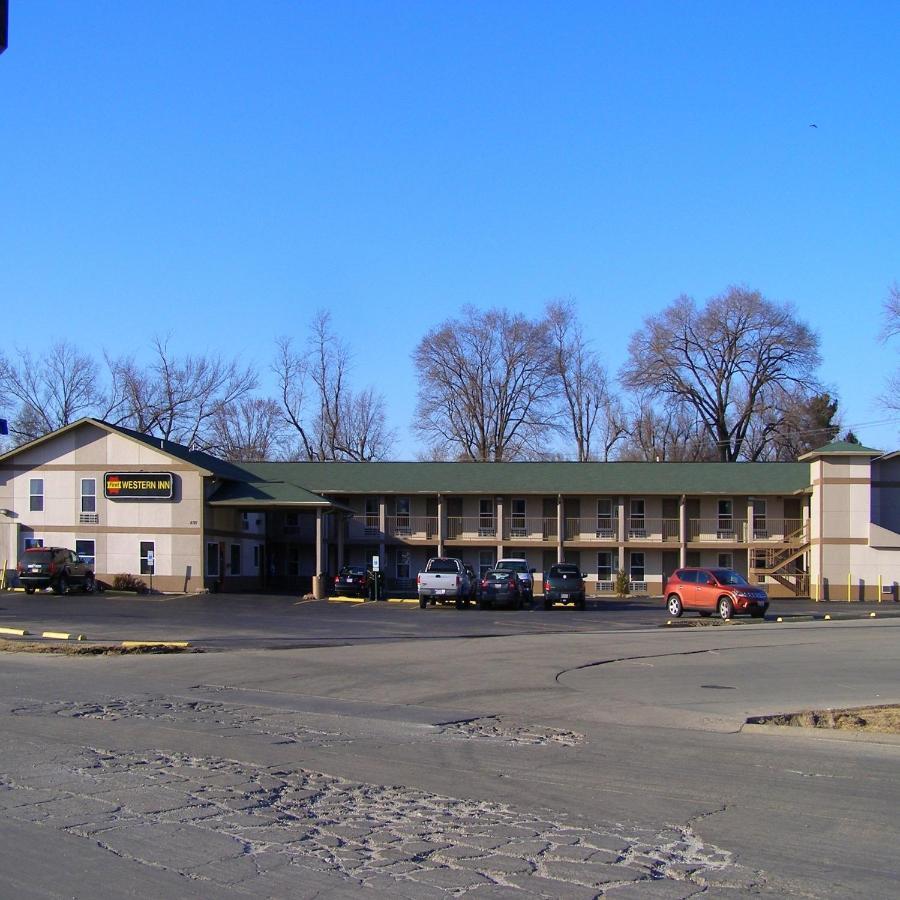 First Western Inn Caseyville Kültér fotó