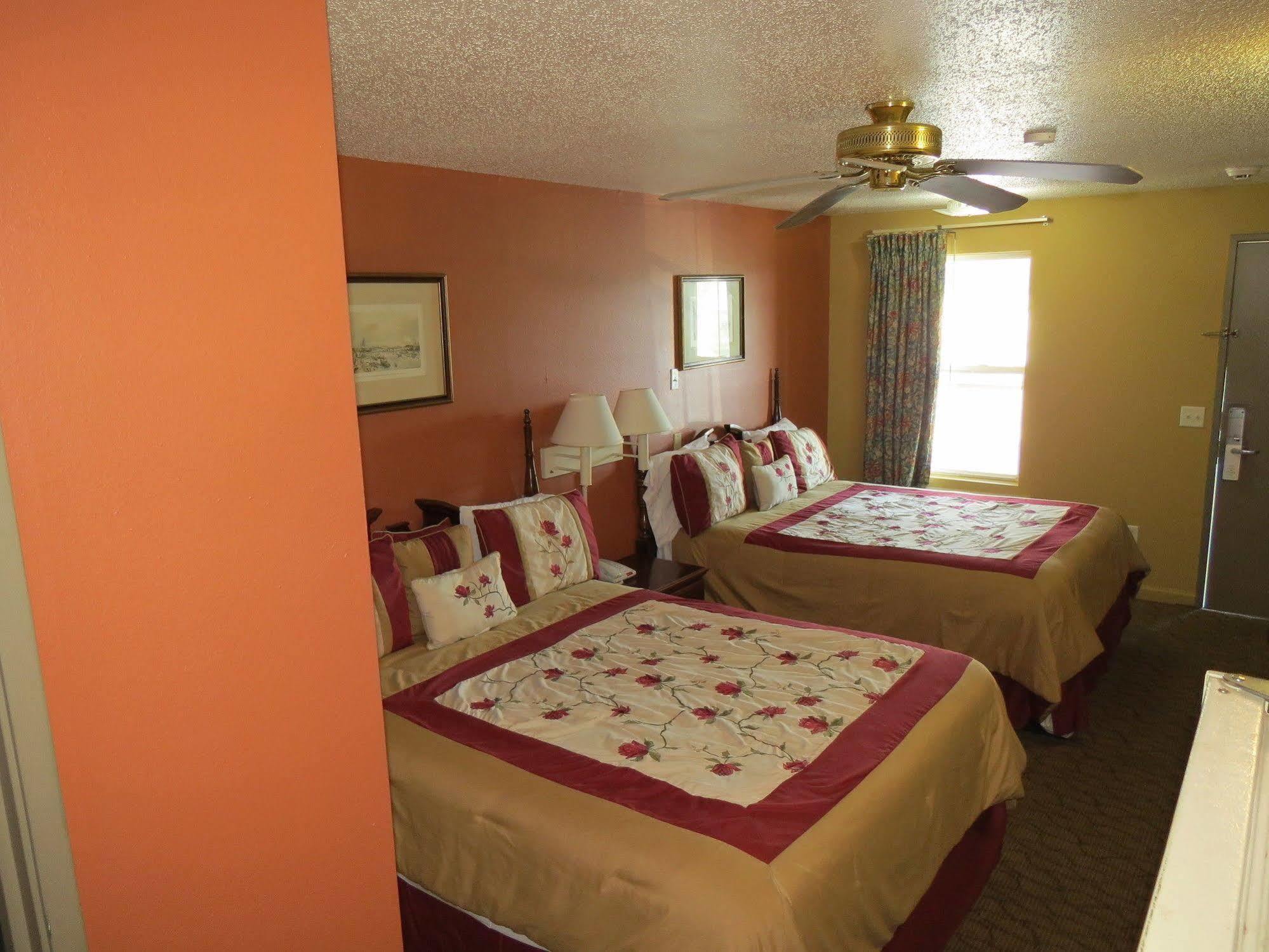 First Western Inn Caseyville Kültér fotó