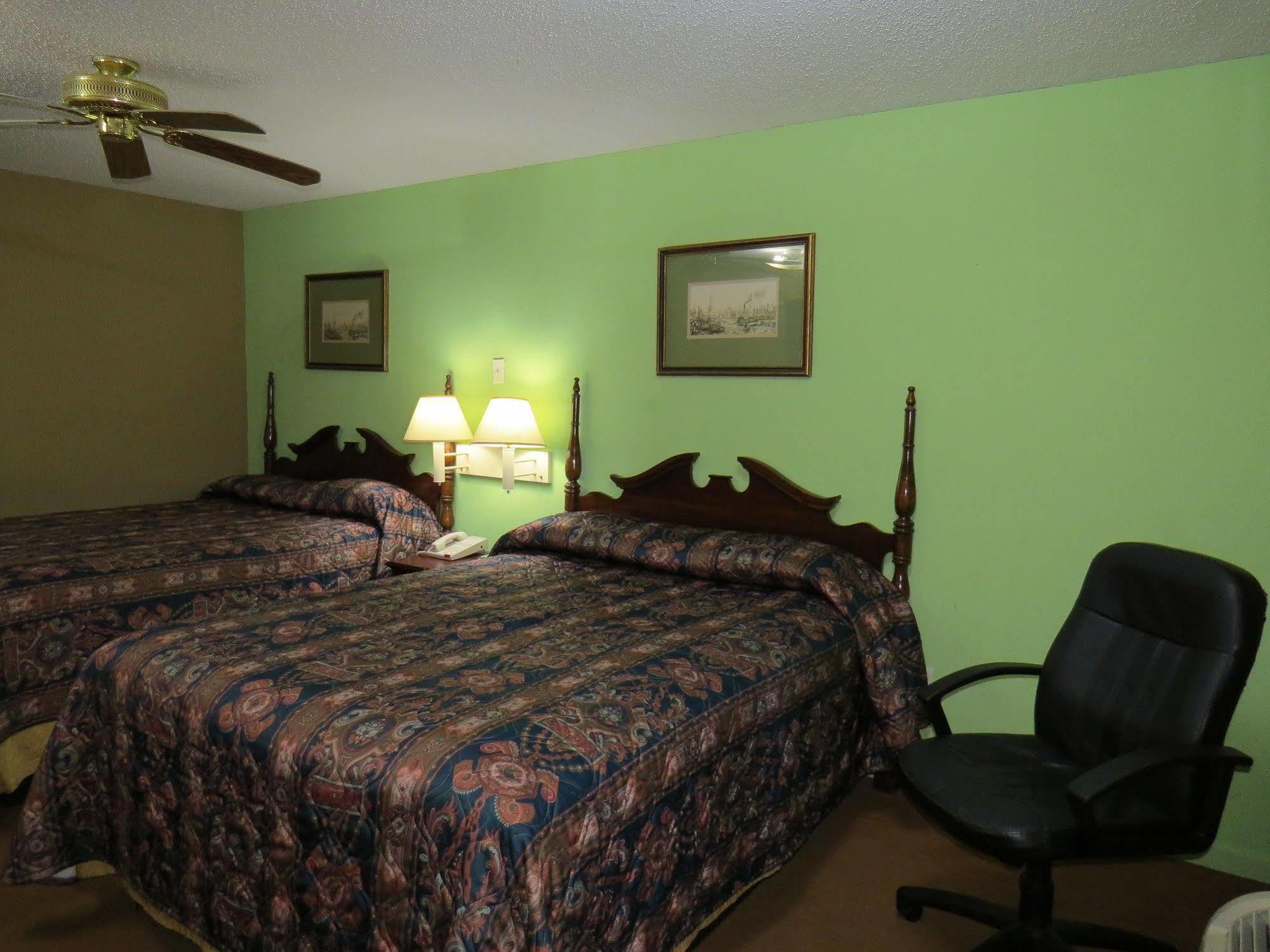First Western Inn Caseyville Kültér fotó